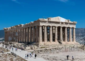 Μοναδική εικόνα: Το δυτικό αέτωμα του Παρθενώνα συμπληρώθηκε μετά από 220 χρόνια