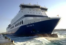 Τηλεφώνημα για βόμβα στο Blue Star 2 με πάνω από 1000 επιβαίνοντες