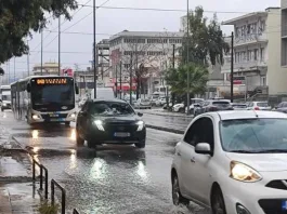 Βροχές και μπόρες αύριο στην Αττική – Υποχωρεί η θερμοκρασία την Κυριακή, 35άρια από Δευτέρα