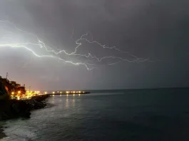 Έκτακτο δελτίο επιδείνωσης από την ΕΜΥ – Πού αναμένονται ισχυρές βροχές και καταιγίδες