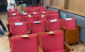 Δήμος Ρ-Π: Ωραίες ερασιτεχνικές θεατρικές ομάδες, απαράδεκτη τακτική η κράτηση θέσεων στο δημοτικό θέατρο!