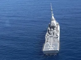Θεσσαλονίκη: Ουρές στο λιμάνι για μια ξενάγηση στη φρεγάτα «Κίμων»