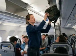 Πώς μπορεί η χειραποσκευή σας να βρεθεί εκτός καμπίνας ακόμα κι αν έχετε τσεκάρει το βάρος της; Τι πρέπει να προσέξετε